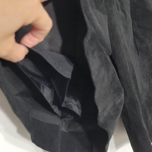 Mil-Idee Zara Vintage High Waisted Pleated Suede Shorts Black Pockets 90's - Picture 3 of 14